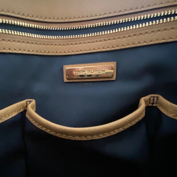 Tory Burch multi compartment leather tote - Picture 4 of 4